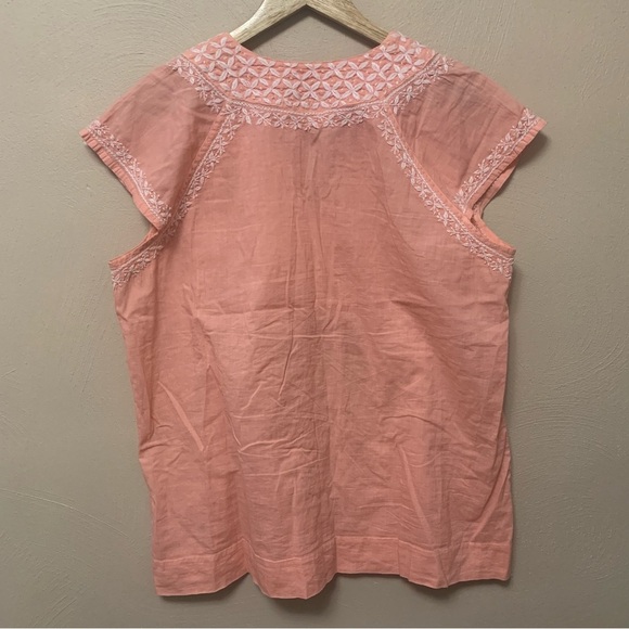 Roller Rabbit Faith Embroidered Cotton Top Size Medium Peach Coral White - Picture 5 of 9